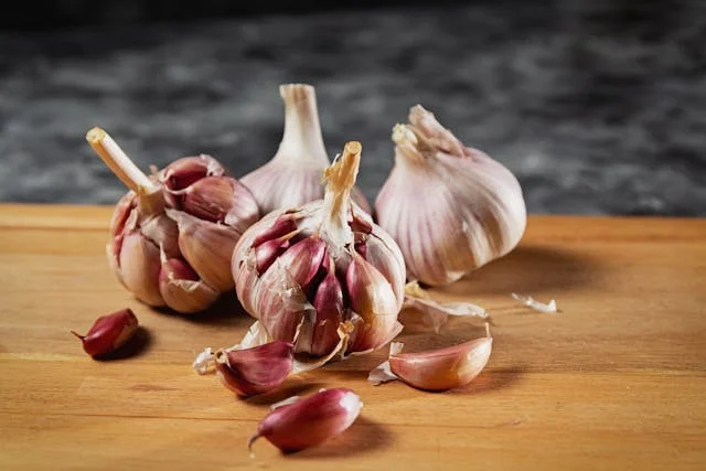 storing garlic
